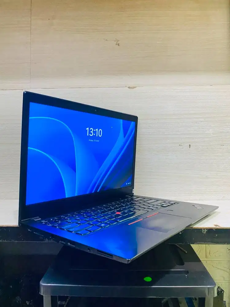 Laptop LENOVO Thinkpad T480s i7 gen 8-RAM 16GB-SSD 256GB-14inch Touch