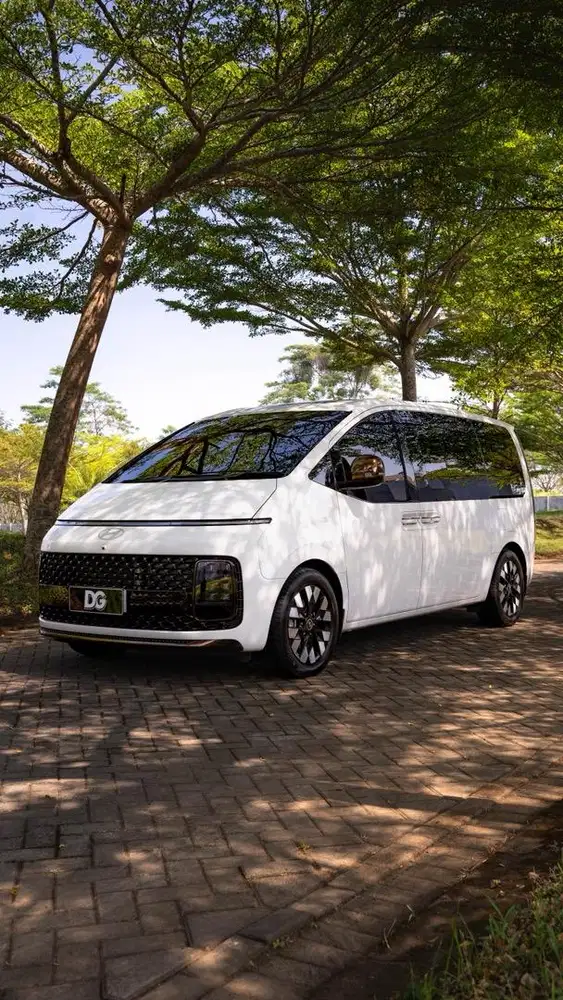 Hyundai staria 2024