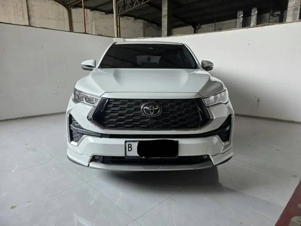 Toyota Innova Zenix Q TSS Hybrid 2.0 AT ( Matic ) 2023 Putih km 30rban