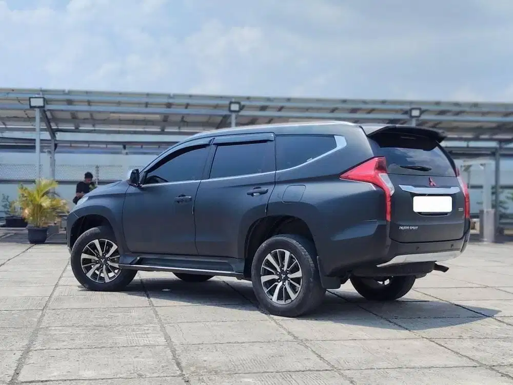 DP 30JT MITSUBISHI PAJERO SPORT DAKAR AT MATIC AUTOMATIC 2018 HITAM