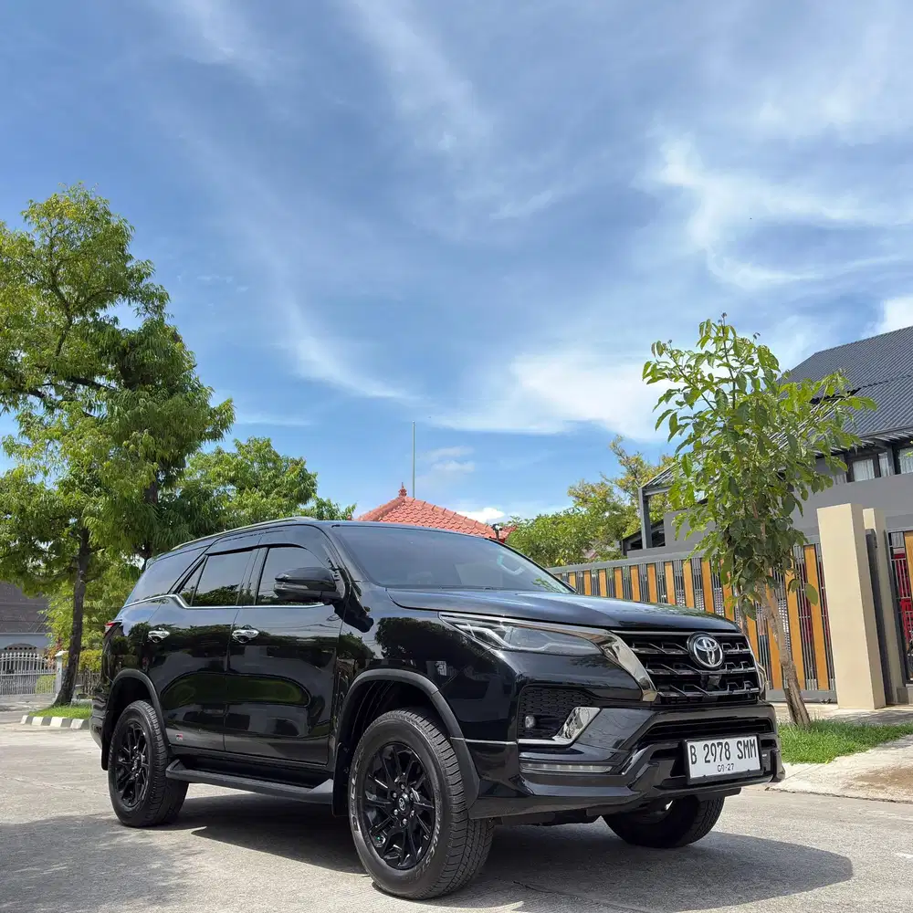 Fortuner vrz 2.8 gr sport 2022 istimewa