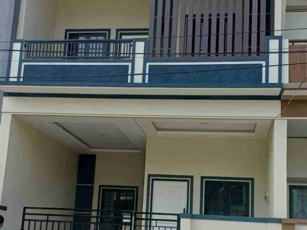 rumah 2 lantai siap huni di taman harapan baru bekasi