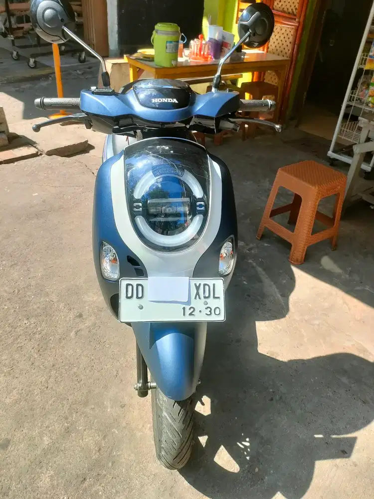 Honda Scoopy 2025 biru putih