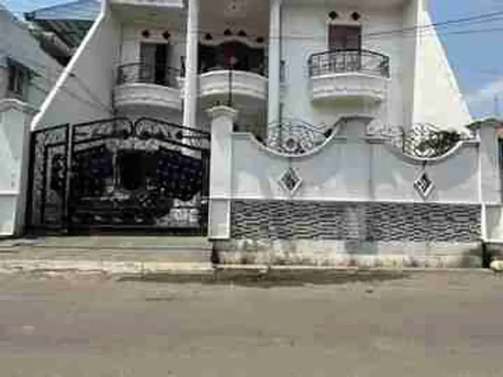 rumah dijual siap huni 
otista Cipinang cempedak