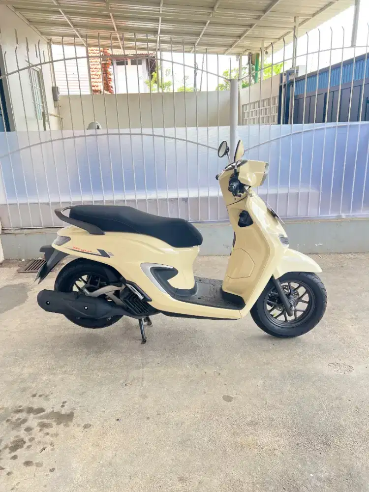 For Sale Honda stylo Cbs 2024 km low!
