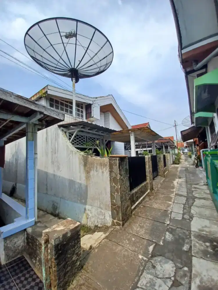 Rumah tengah kota Purworejo dekat alun2 Purworejo
