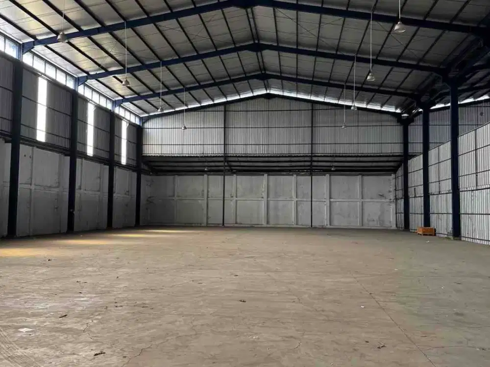 Disewa Gudang Loading Dock Tinggi 12m2  di Jl.Peternakan Pesing Poglar Kapuk Angke Jakarta Barat