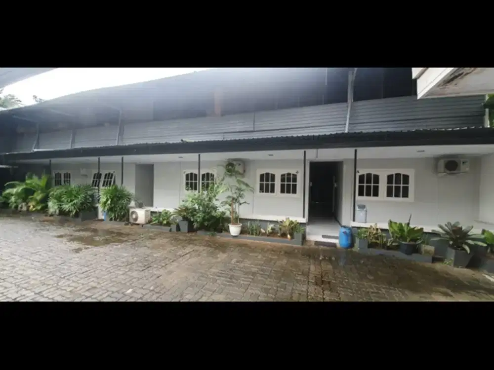 Jual Tanah Bonus Kost2 16 pintu sudah berjalan,Di  daerah Karet Pedurenan Setia Budi.