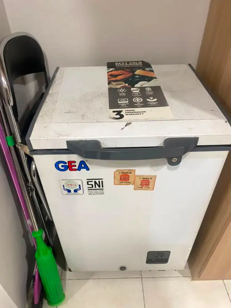 Freezer GEA bekas