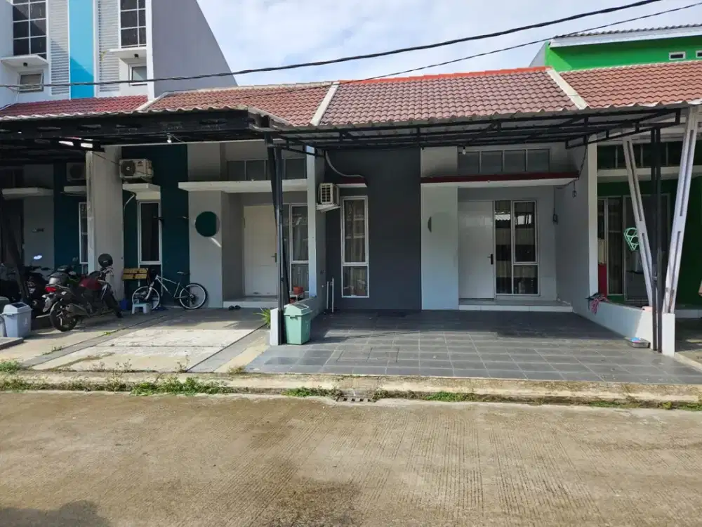 Rumah Minimalis Strategis di Cluster Royal London Mutiara Gading City Bekasi