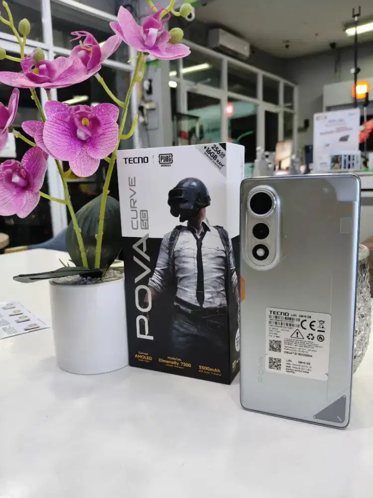 Tecno curve 5G 8/256 baru dipakai 2 hari