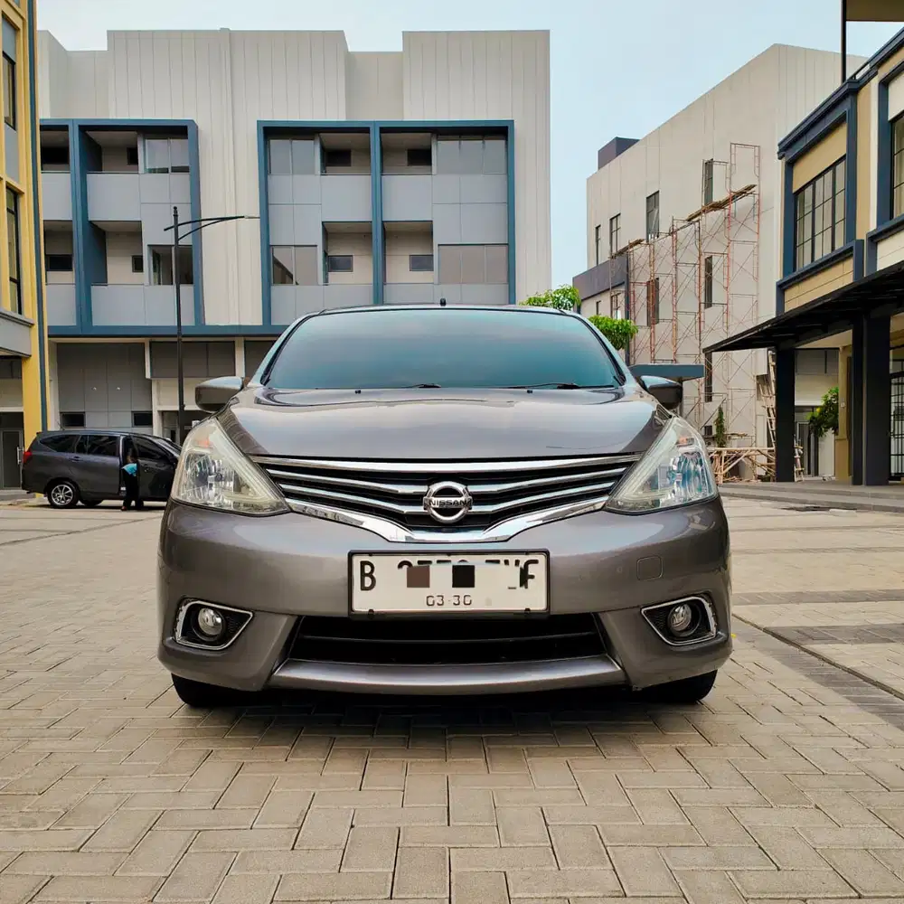 NISSAN LIVINA NEW SV AT 2014