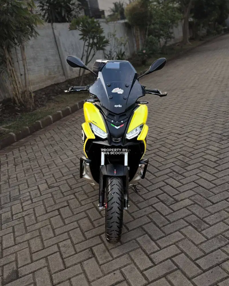 APRILIA SR GT 200 2022