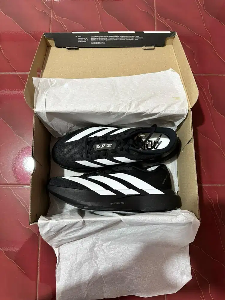 SEPATU RUNNING ADIDAS ADIZERO EVO SL
