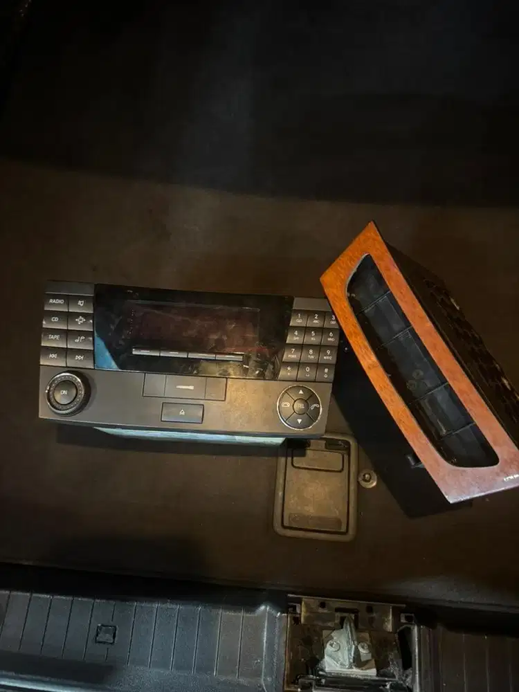 wts headunit original mercy e240 w211