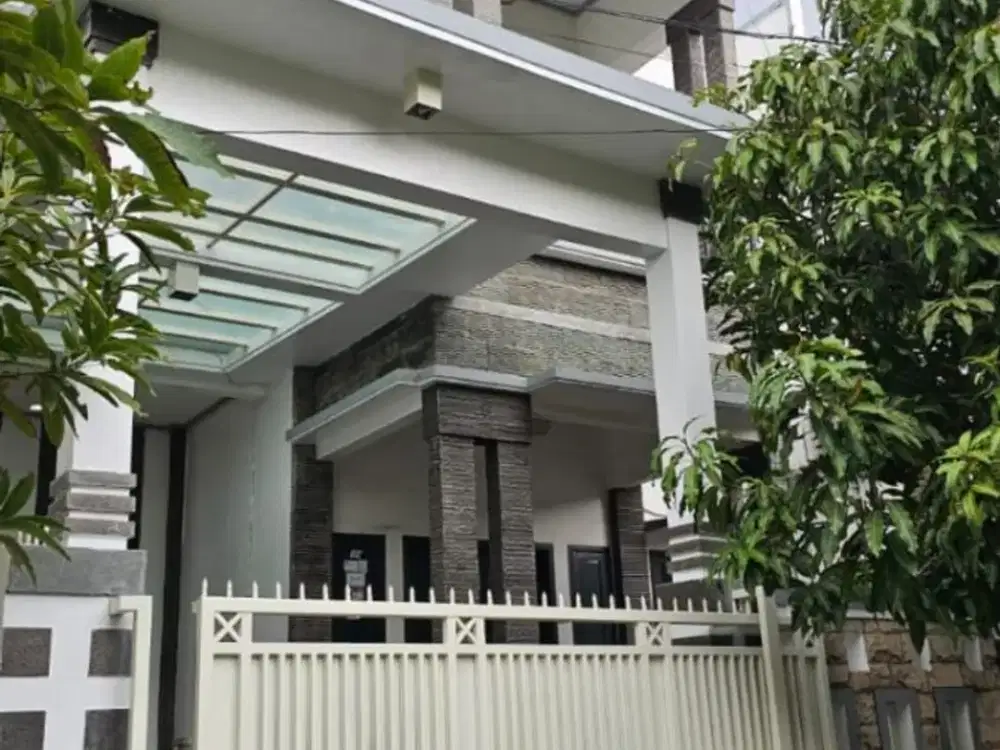 karang empat 2lt minimalis bangunan bagus hrg 1Man