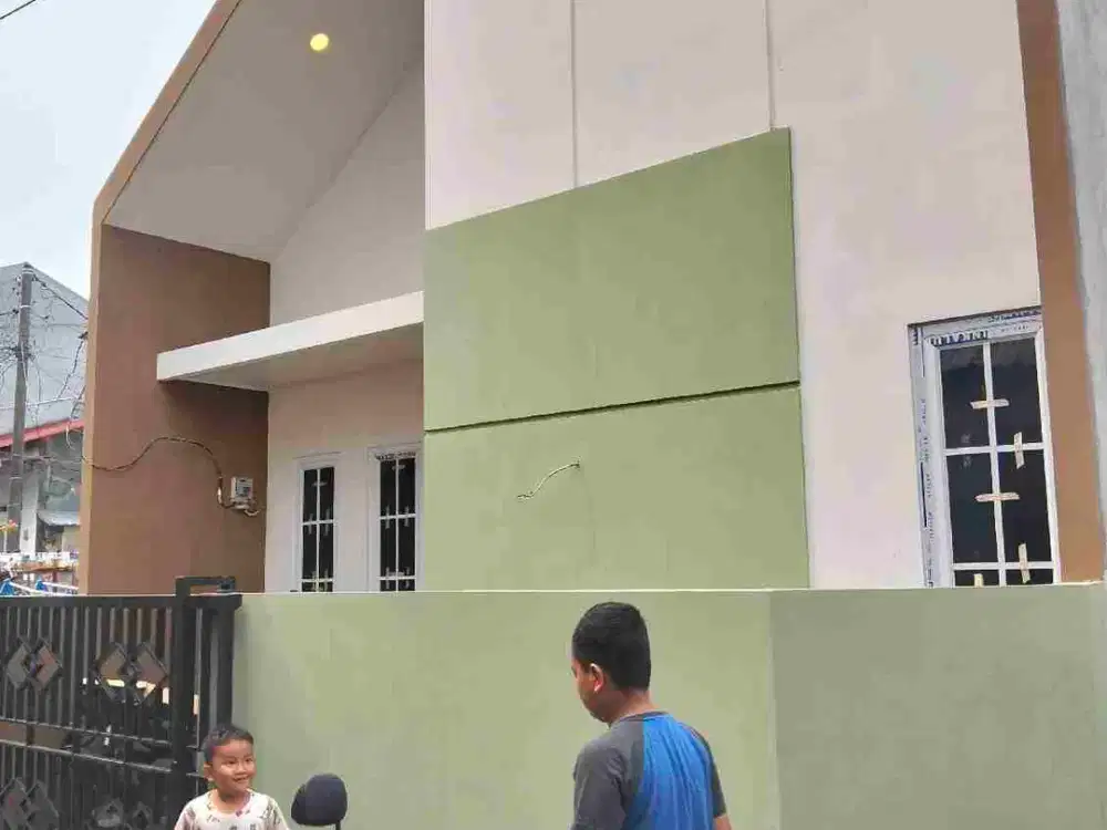 Di jual rumah baru minimalis kokoh permanen disain mewah dengan harga promo jual cepat aja nego sampai jadi lokasi Ciledug Tangerang kota di blkang mall Borobudur