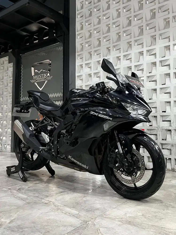 KM 5rb‼️Kawasaki ZX25R 2022 Non ABS. DANNY Mustika Sulfat