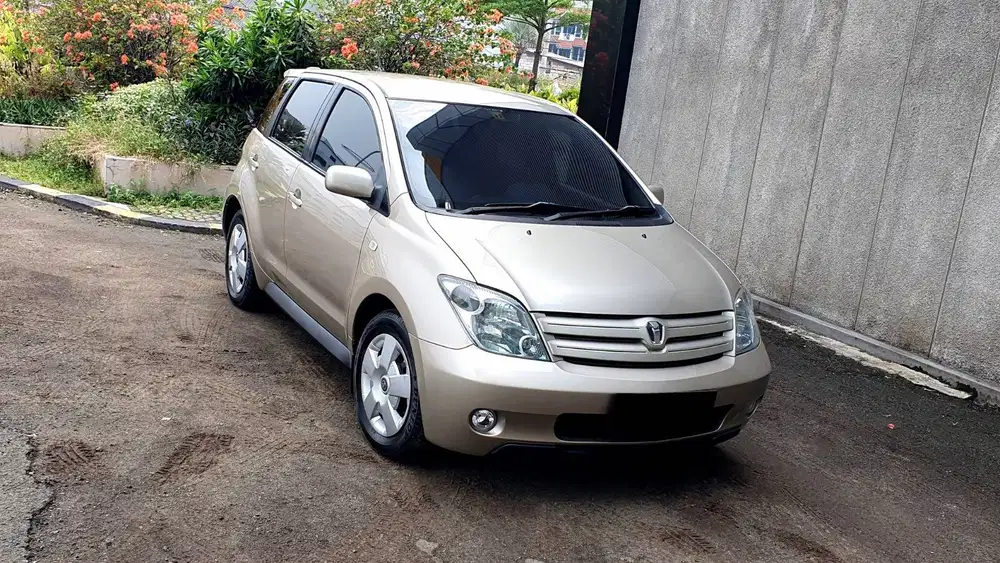 [ RARE - ANTIK 38RB KM ] Toyota IST 1.5 Hatchback HB AT 2003/2004