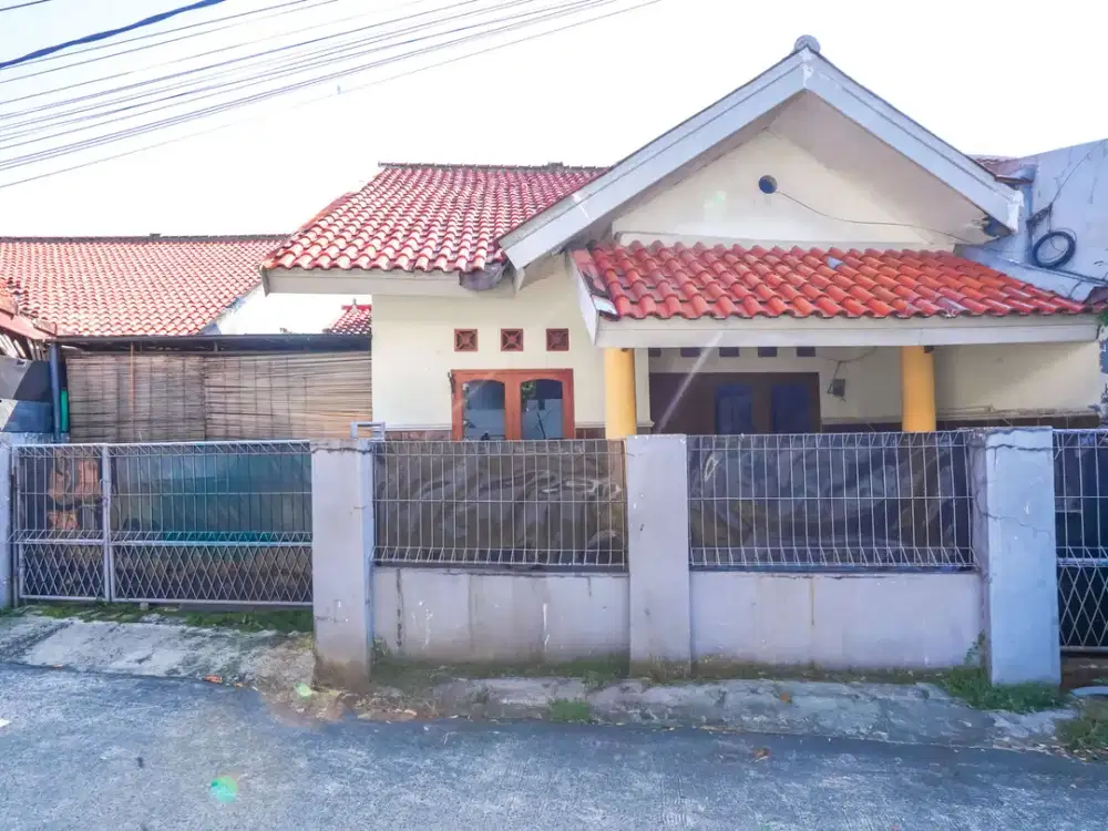 Rumah Minimalis 7 Menit ke Gerbang Tol Kukusan 3 SHM Siap Huni J-46288