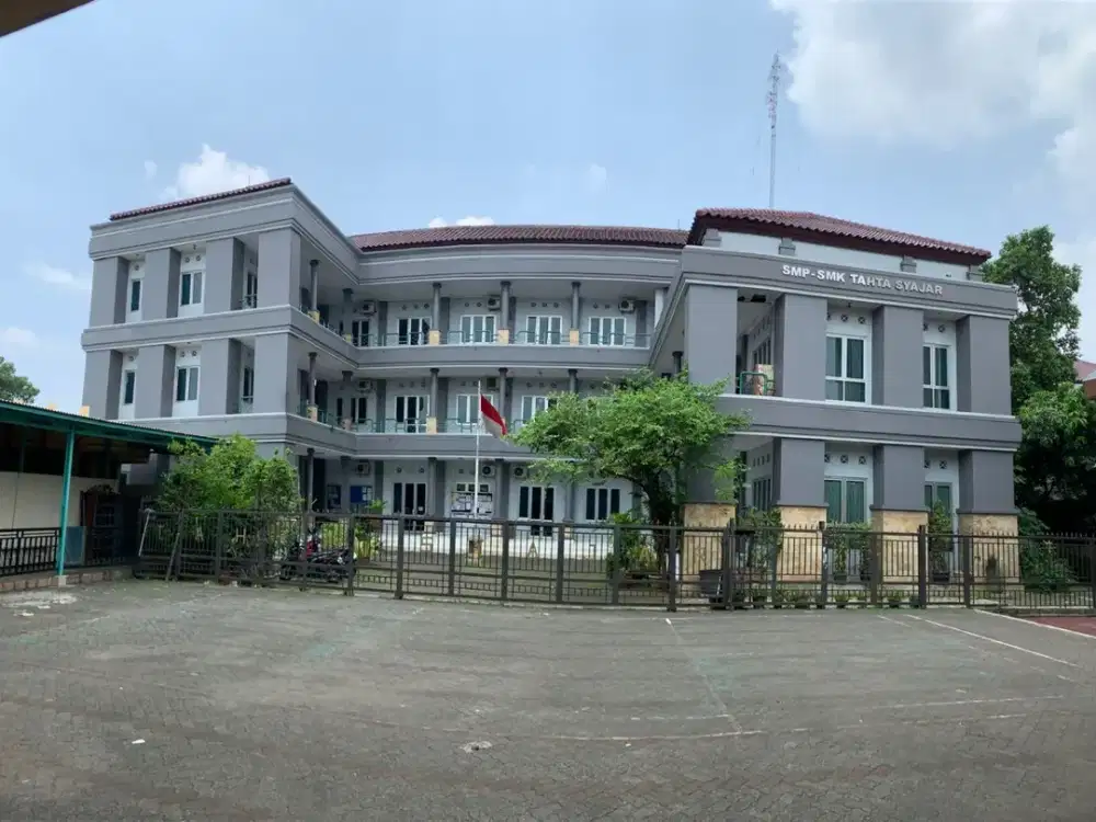 DIJUAL GEDUNG EX SEKOLAH MEDAN SATRIA BEKASI 23 MILIYAR