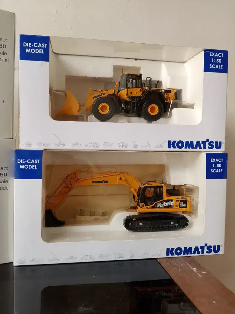 Miniatur Excavator dan Wheel loader Komatsu