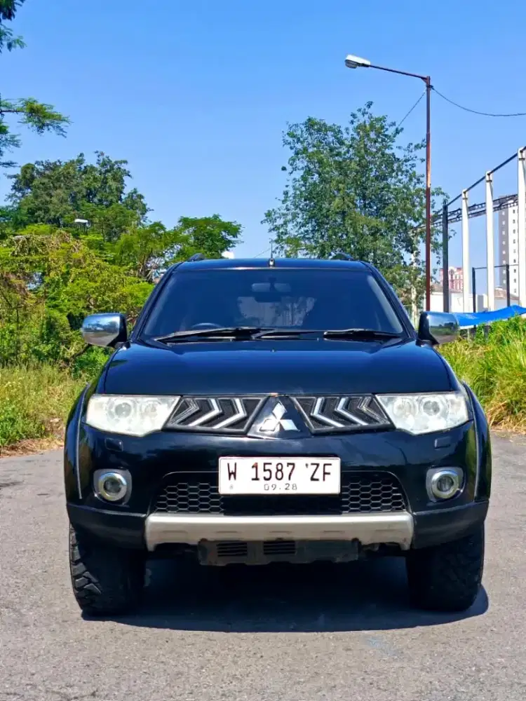 DP 40 jt PAJERO SPORT DAKAR 2.5 MATIC DIESEL 2012