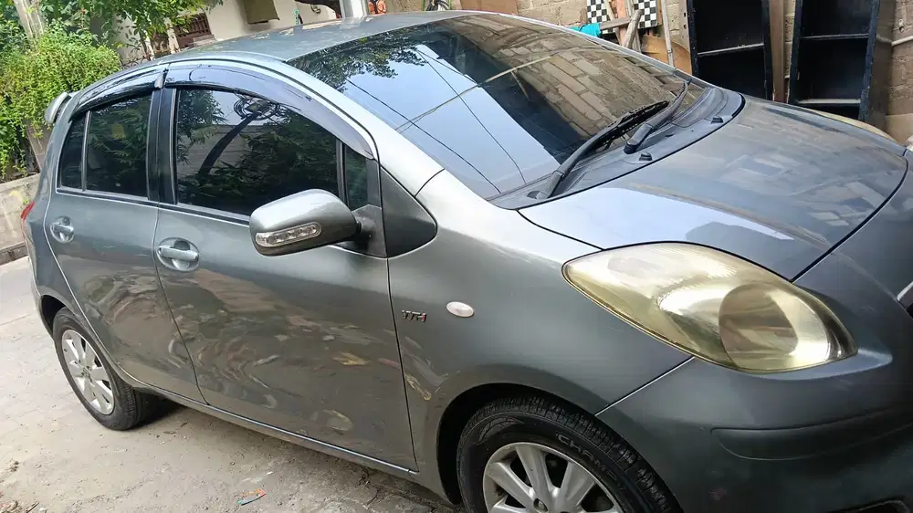 Toyota Yaris 2012 Bensin
