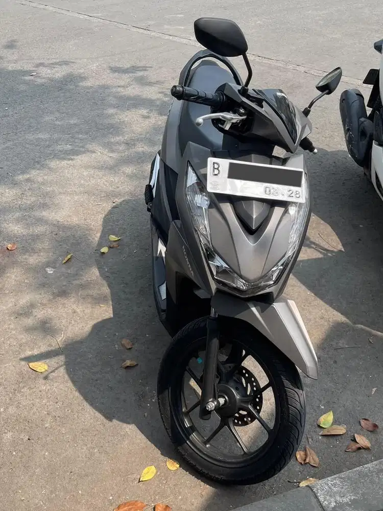 Honda beat deluxe cbs iss