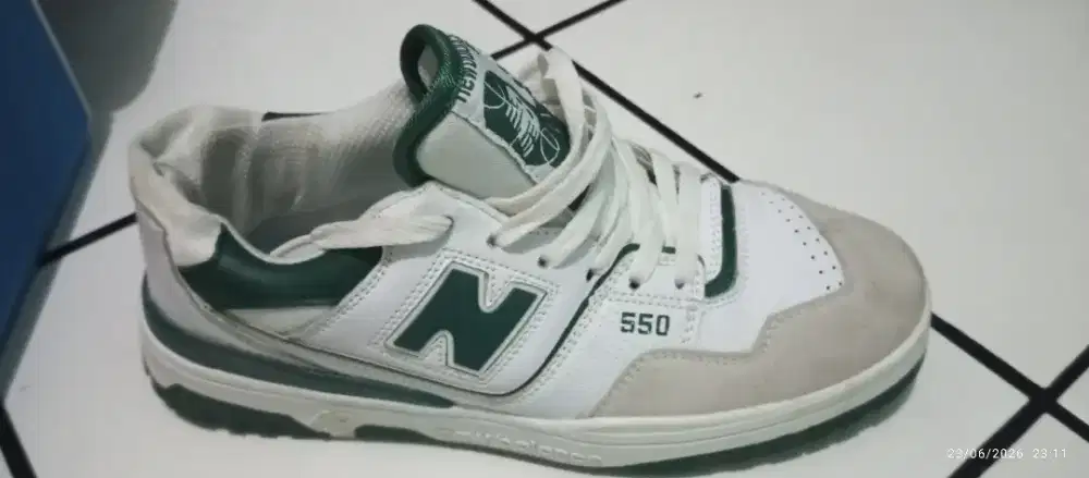 Jual sepatu NB 550