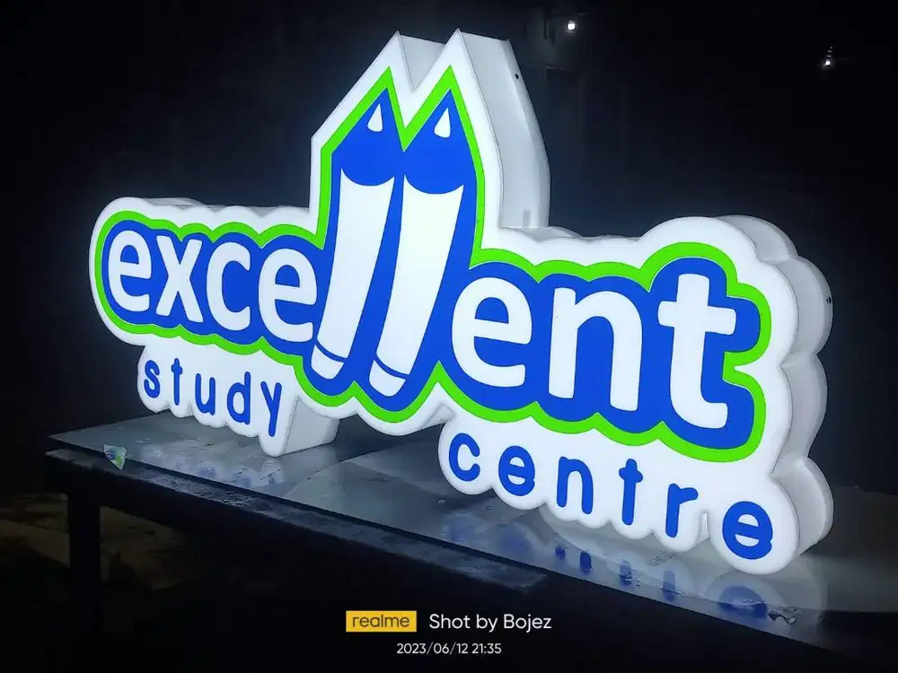 NEON BOX, NEON FLEX, PAPAN REKLAME, HURUF TIMBUL, DISPLAY AKRILIK DLL