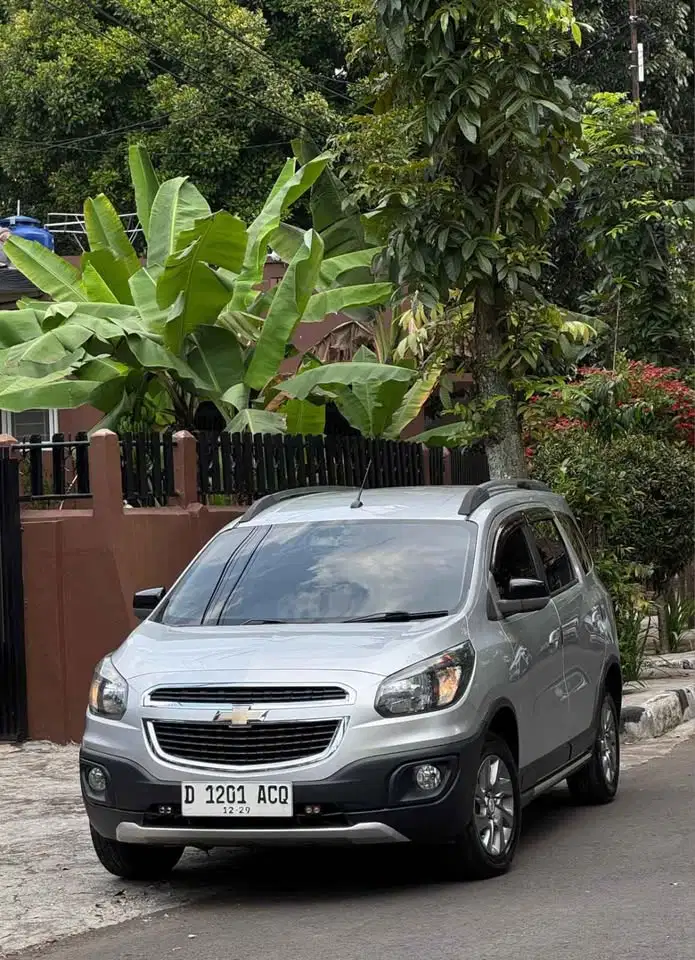 Chevrolet Spin 2014 Bensin