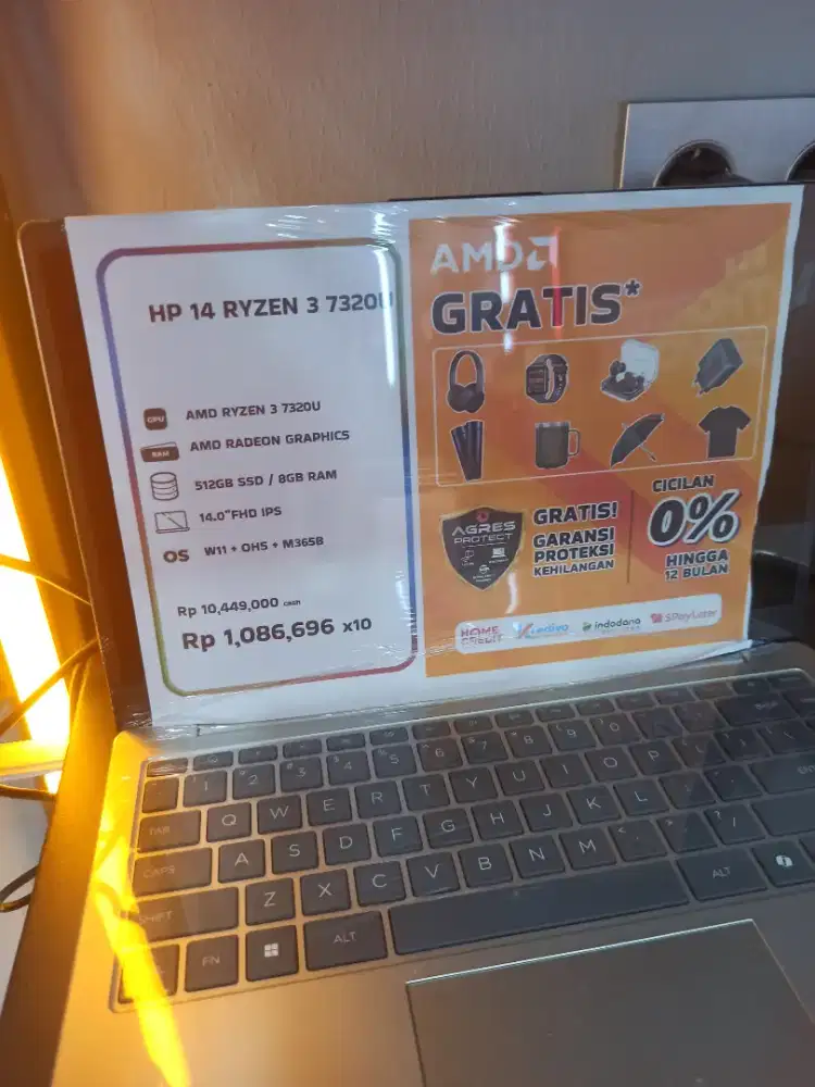 HP 14 RYZEN 3 7320U