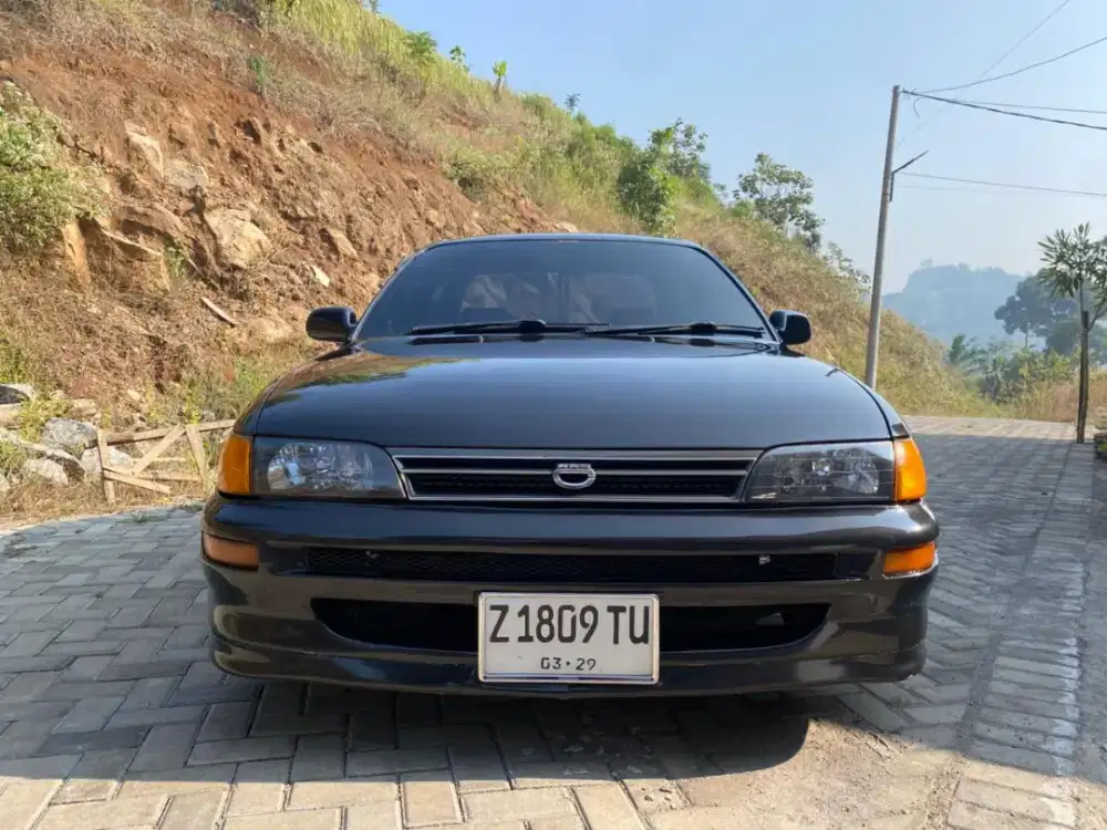 Toyota Great Corolla M/T 1994