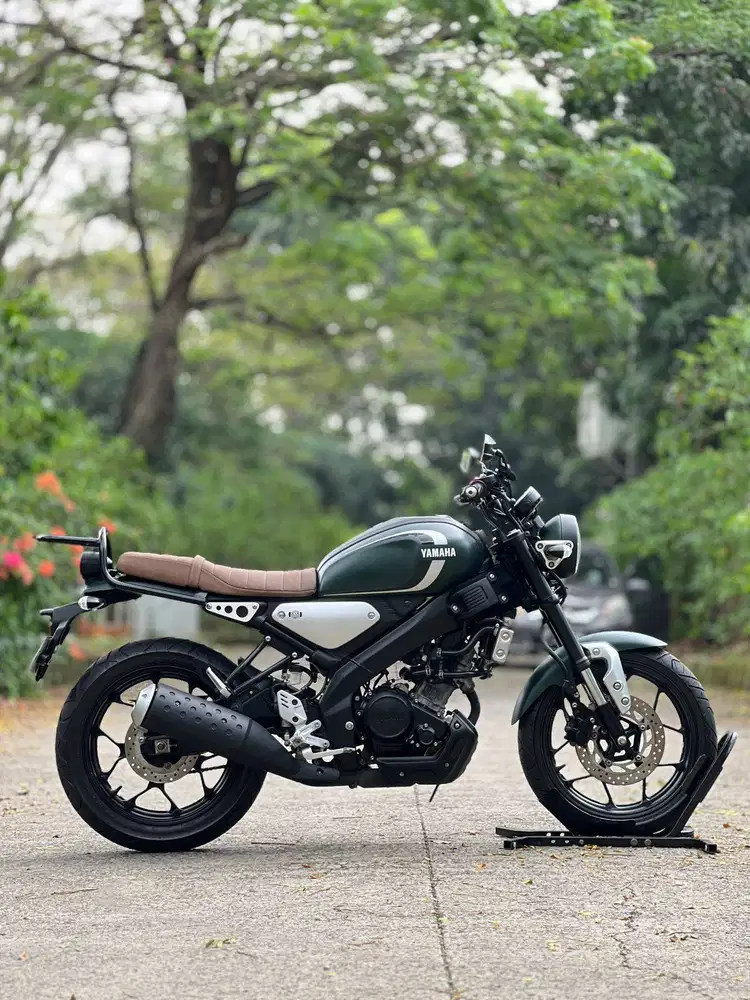 YAMAHA XSR 155 HIJAU 2021 KM LOW PAJAK ON LIKE NEW
