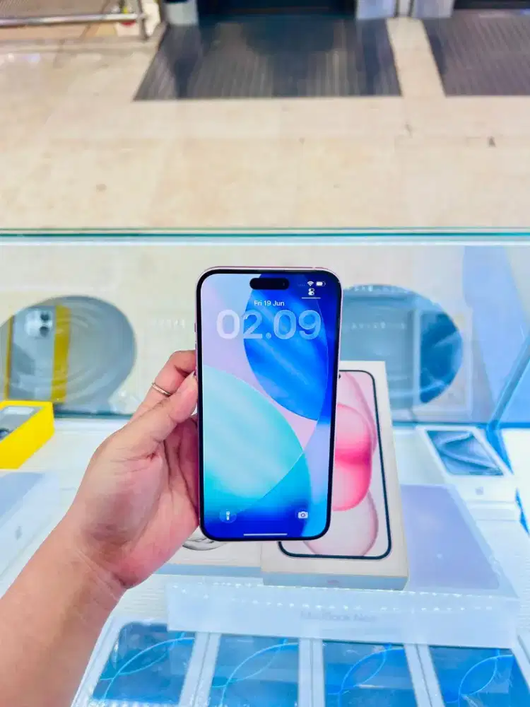 iPhone 15 Plus 128GB PINK BH 85% ex iBox Resmi original Lengkap