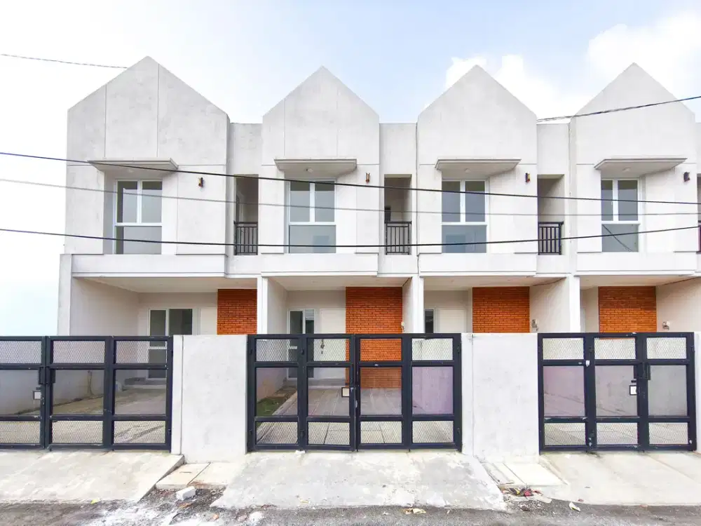 Rumah Hadap Selatan 9 Mnt ke Living Plaza Pamulang Siap KPR J-49540