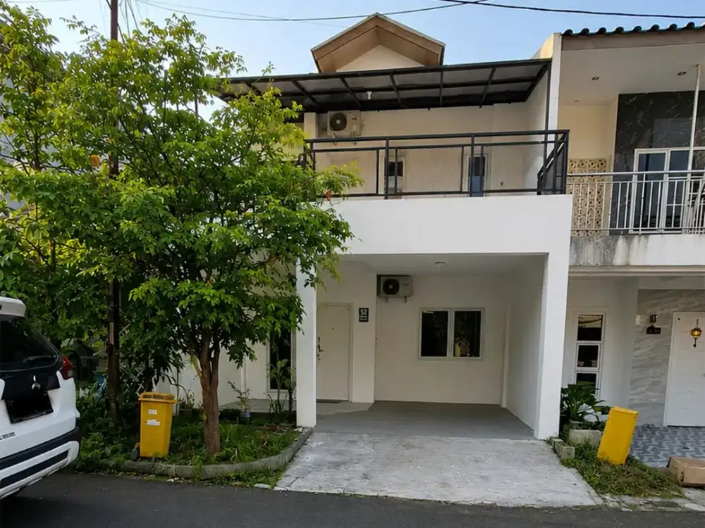 Disewa Rumah Mewah Tahunan Furnis Siaphuni di Sentul City Ssr1094