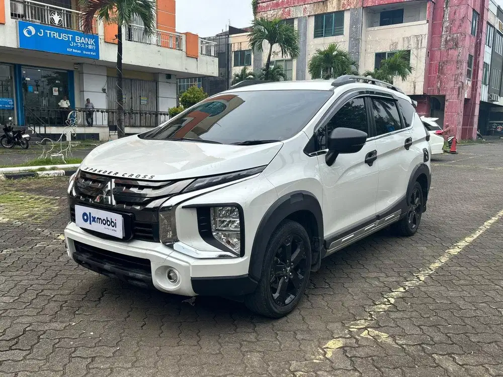 DP RENDAH - Mitsubishi Xpander 1.5 Cross Rockford Fosgate AT 2021