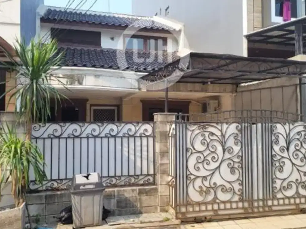 DIJUAL RUMAH LUAS 6x17 DI JANUR KUNING AREA KELAPA GADING