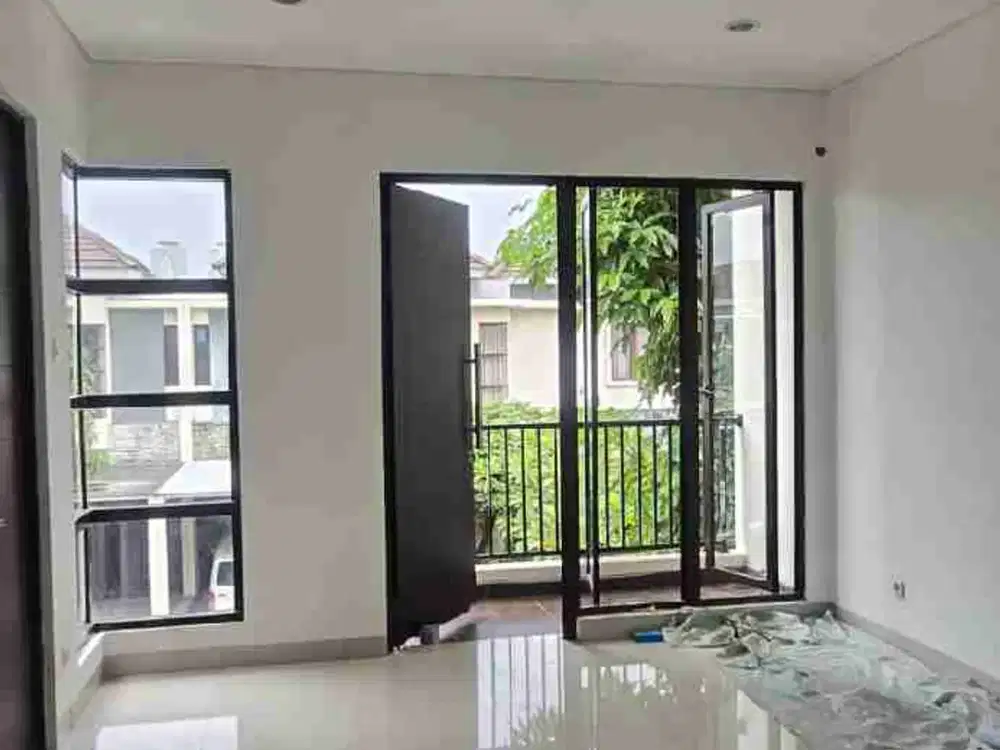 Disewakan Rumah 2 Lantai siap Huni di cluster Asera One South Harapan Indah 2 Bekasi