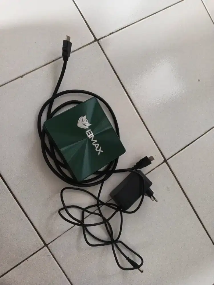 BMAX MINI PC GAHAR INTEL CORE I5 RAM 16/512