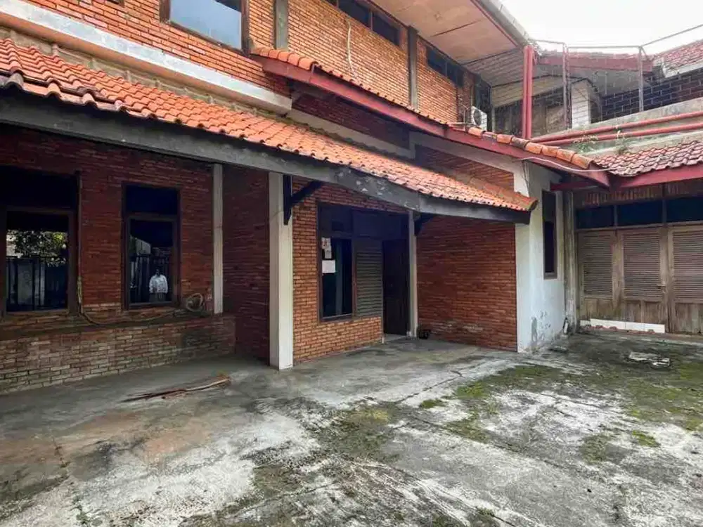 Dijual rumah hitung tanah cocok rumah tinggal,Kost harga. menarik di cilandak pondok labu
