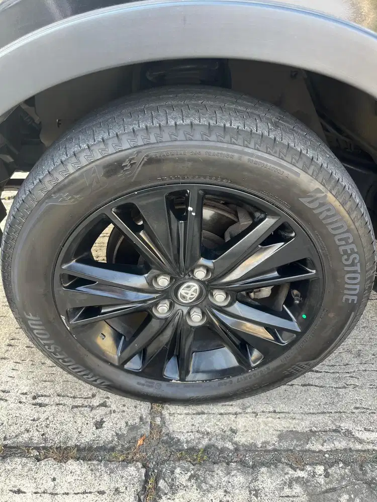 [ DP 22 ] INNOVA VENTURER 2.0 AT 2018