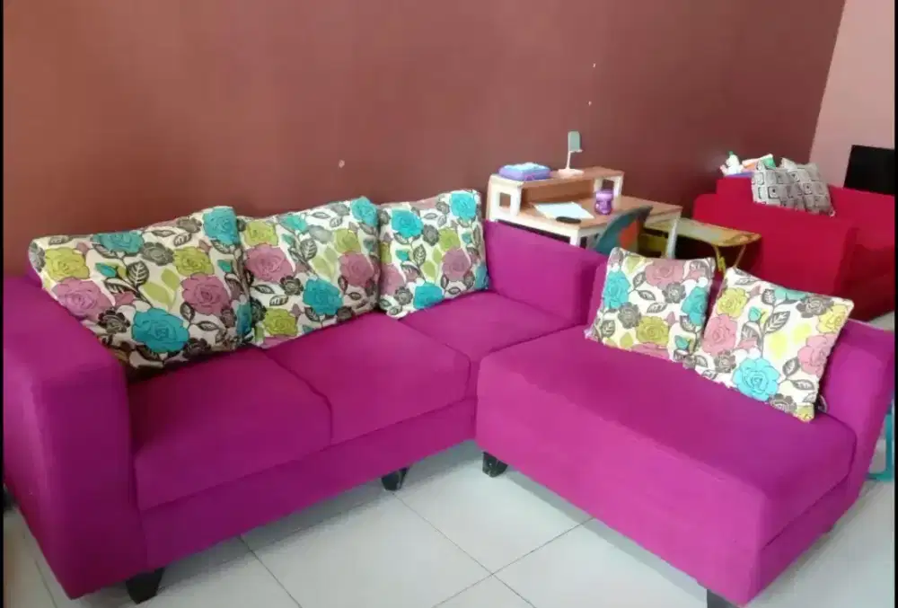 Sofa  cantik preloved