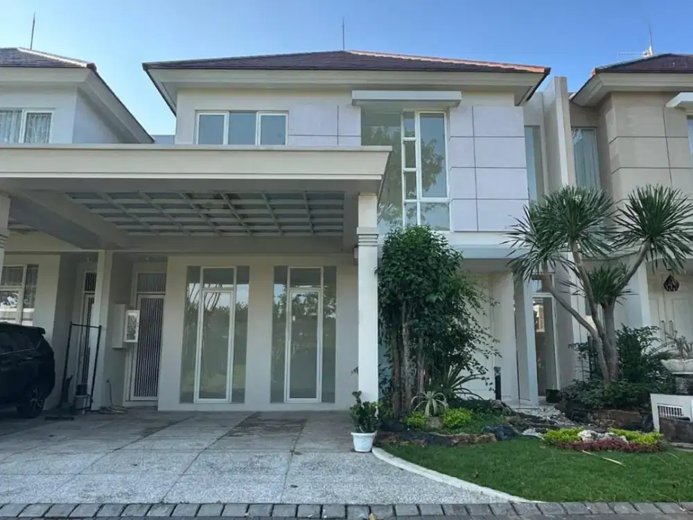 DISEWAKAN! Rumah Grand Island Pakuwon City - Bangunan 2 Lantai, Minimalis