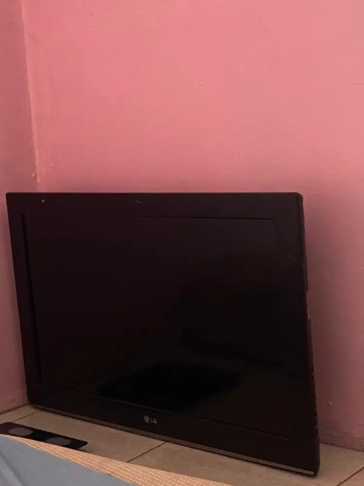 TV LCD LG BEKAS