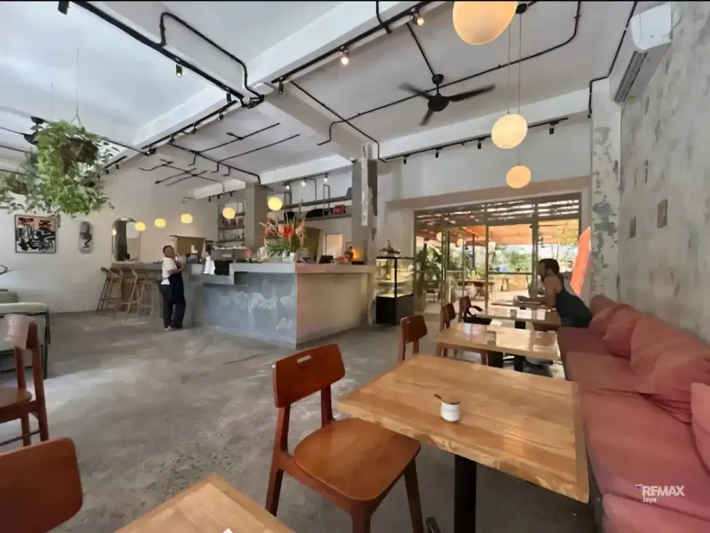 Restaurant & Office Dijual di Canggu.
