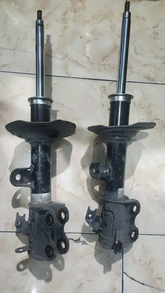Shocbreaker Mobil Avanza Veloz 209 Original