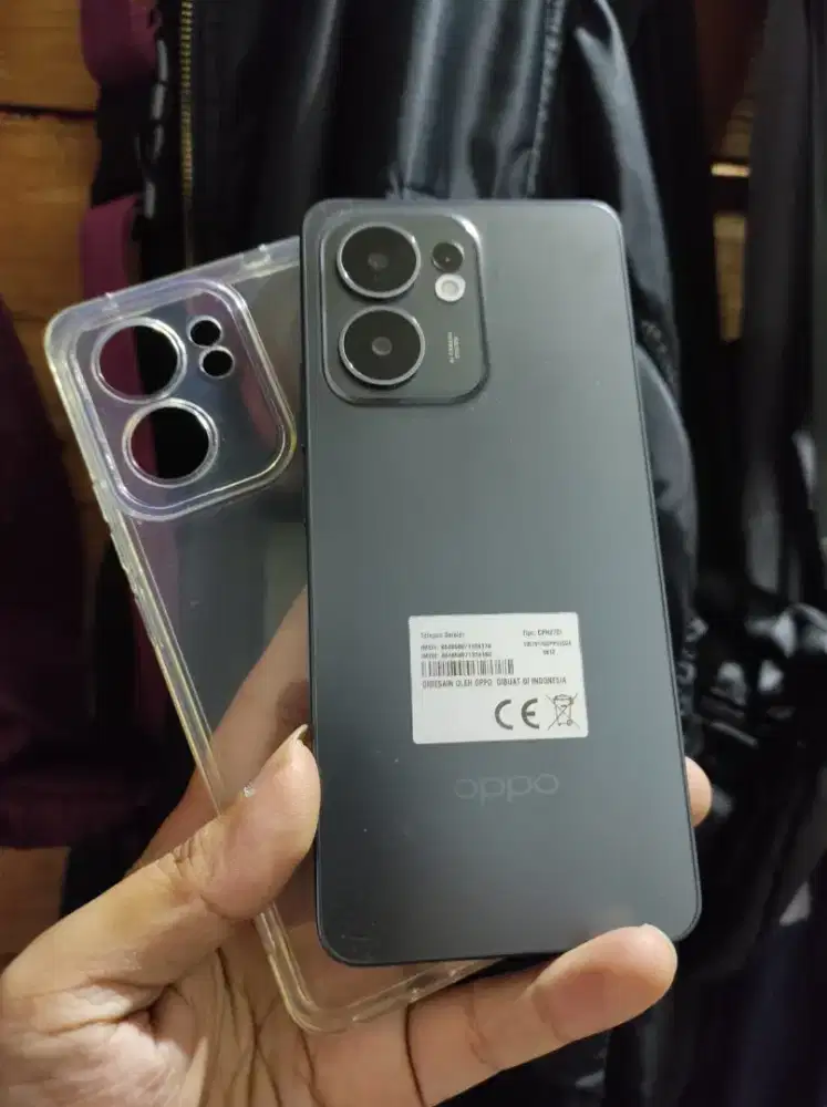 Oppo reno 13f 8+8/256